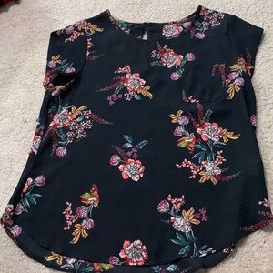 Woman’s blouse